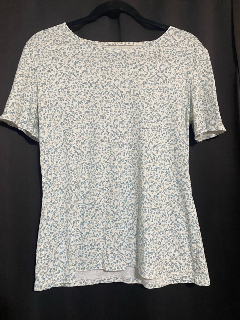 Vintage floral top, feminine, granny core, cottage core